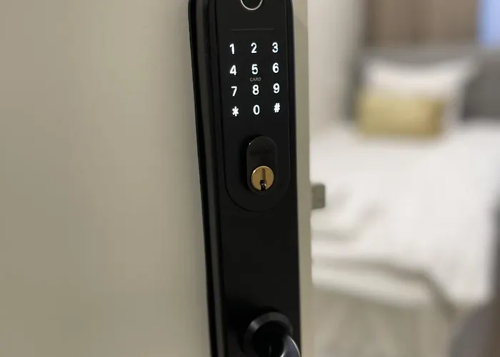 דירה Airport-bus - 13 North - 6 *